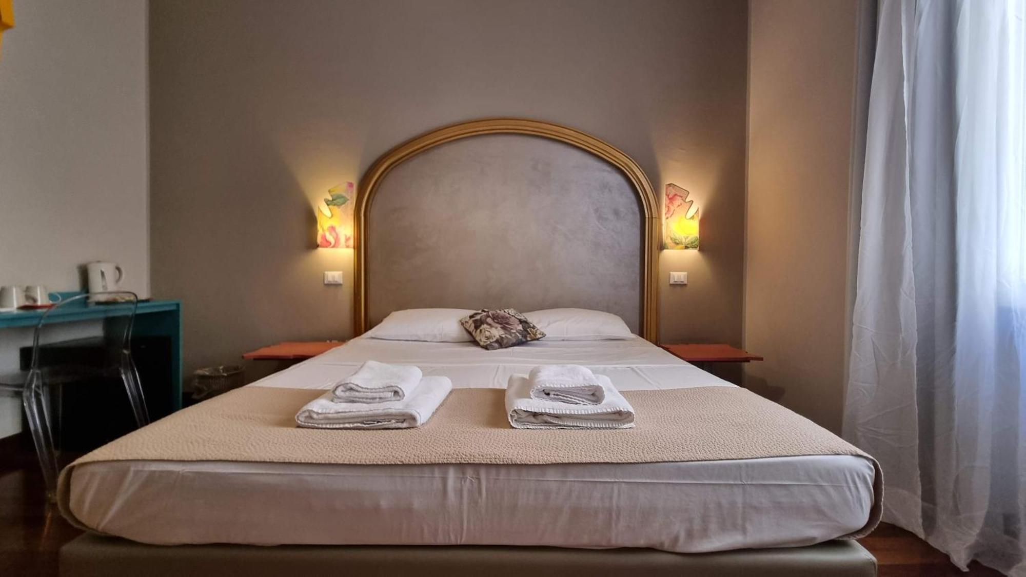 Locanda Al Volo Tommaseo Trieste Bagian luar foto