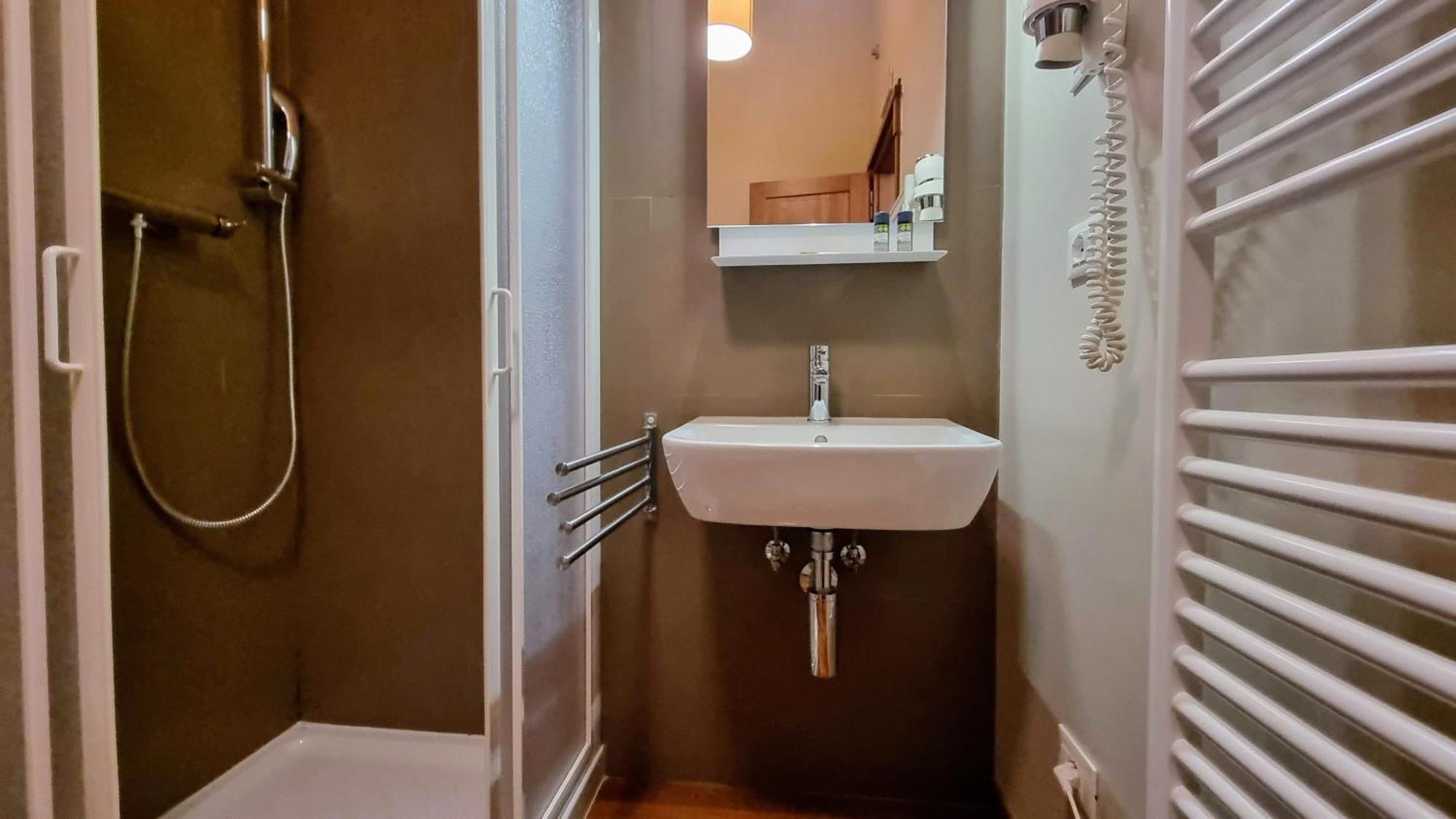 Locanda Al Volo Tommaseo Trieste Bagian luar foto