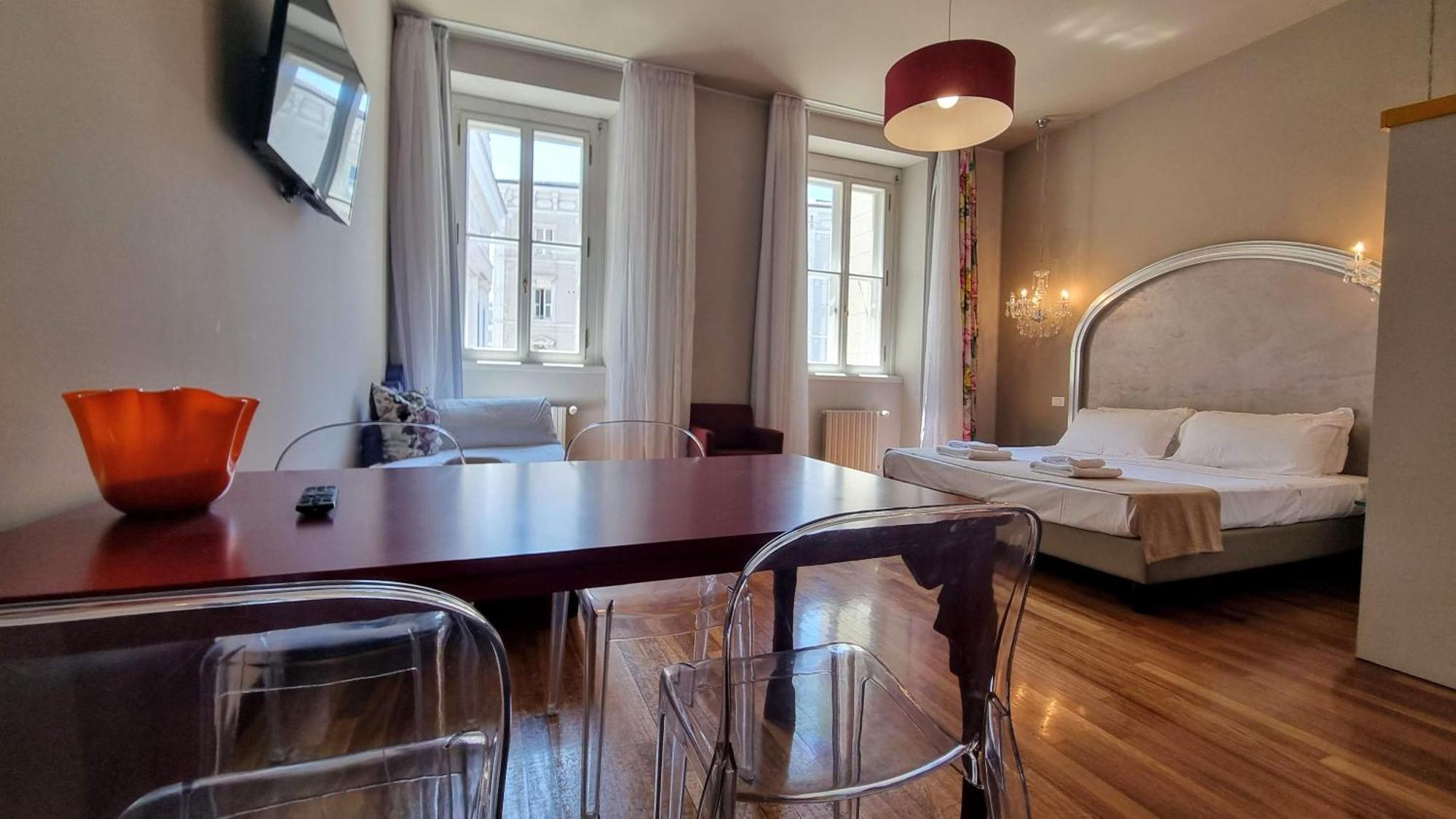 Locanda Al Volo Tommaseo Trieste Bagian luar foto